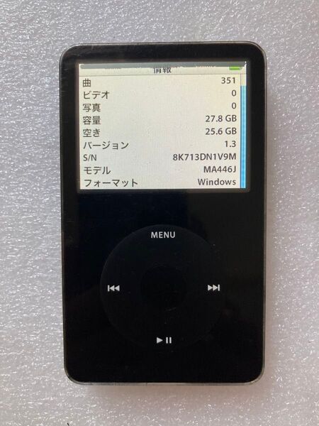 ipod classic 5.5世代 30GB 液晶最上部に少々難あり イヤホンから片音 ドッグからは左右音出でカーステ等に最適