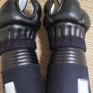 剣道 小手(甲手)