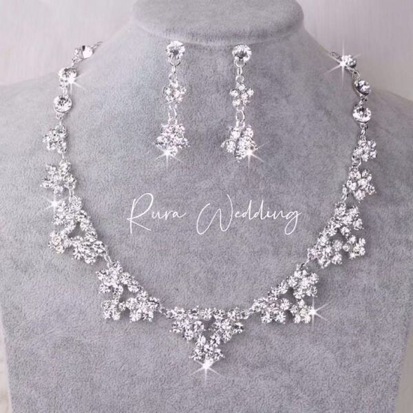 ネックレス&イヤリングorピアス高品質上品2点セット!お花ブライダルアクセサリー新品ウェディングアクセサリー花嫁結婚式パーティー
