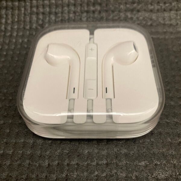 【新品未使用】Apple純正 iPhone付属 有線イヤホン イヤホンジャック