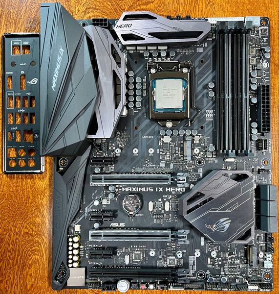 ASUS製 マザーボード MAXIMUS IX HERO