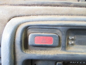 # Rover 400 переключатель аварийной световой сигнализации б/у RTD16 снятие деталей есть klai mate контроль обогреватель кондиционер диф ro Starwood panel #