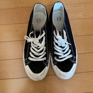 キャンバススニーカー ブラック 27.0cm