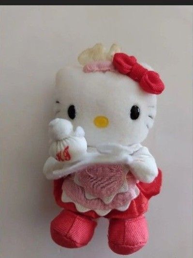 激レア希少 ハローキティレストラン限定 ボールチェーン付マスコット ぬいぐるみストラップ サンリオ キーホルダー