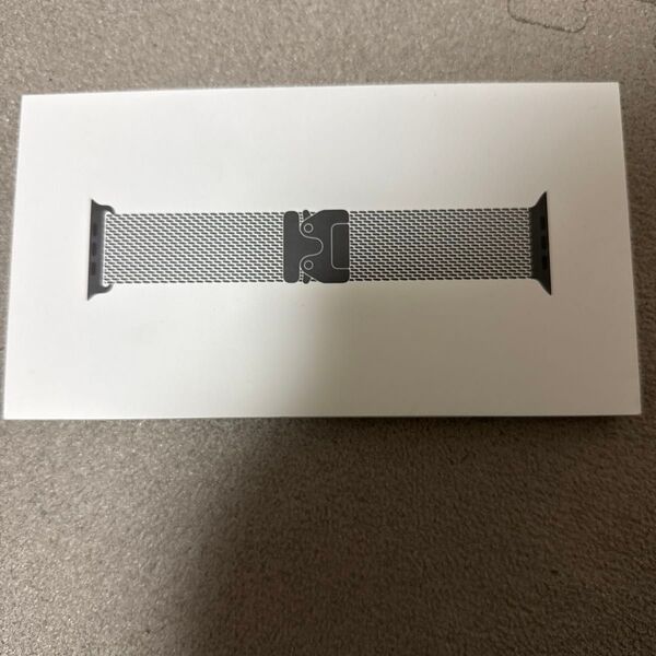 Apple Watch アップルウォッチ チタニウム ミラネーゼループ 49mm L 未使用新品