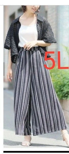 新品タグ付き 大きいサイズ ゆったり5L ワイドパンツ 白×黒のストライプ柄 スカンツ ガウチョ