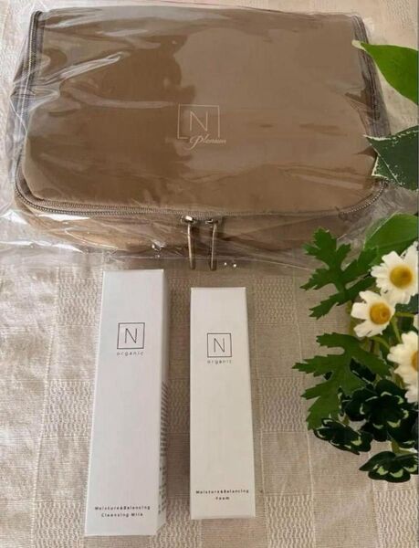 ポーチ付き Nオーガニック クレンジングミルク・フォーム ミニサイズ