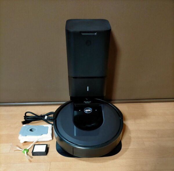 ルンバiRobotルンバi7+美品 ロボット掃除機