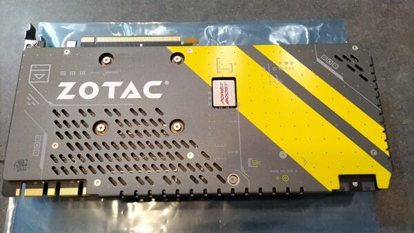 ZOTAC グラフィックボード GPU GEFORCE GTX1080 AMP! ED 8GB 256BIT GDDR5X