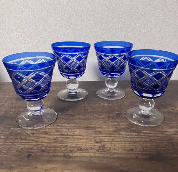 江戸切子 色被せ切子 ワイングラス ゴブレット リキュールグラス 酒器 工芸ガラス 伝統硝子工芸 4客セット【色】ブルー/青