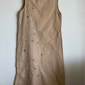 【月末月初出品キャンペーン期間限定】Pyumosso麻混 リネン素材刺繍入り ノースリーブ ロングワンピース【ブラウン系】