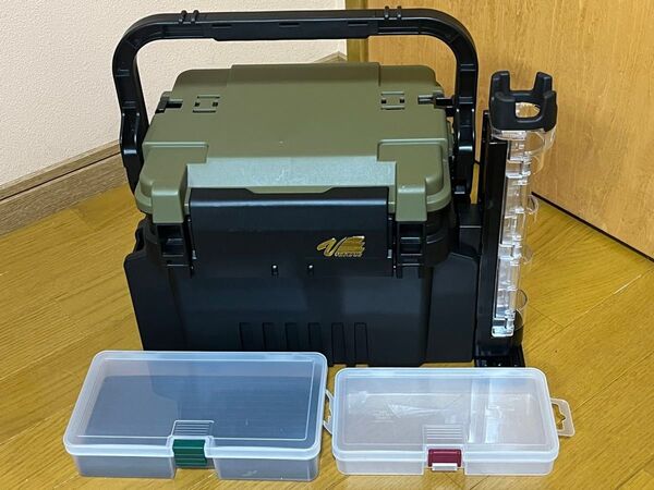 【タックルボックス】 メイホウVS-7055N & BM-250 Light ライトゲーム ランガンシステムBOX 中古
