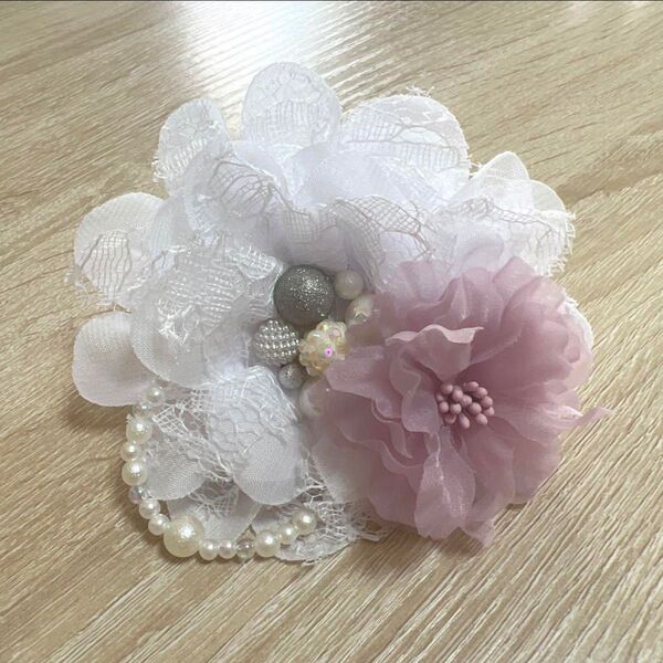 023 ハンドメイド コサージュ パール ビーズ 卒業式 卒園式 入学式 入園式 レース ホワイト 白 結婚式 フォーマル