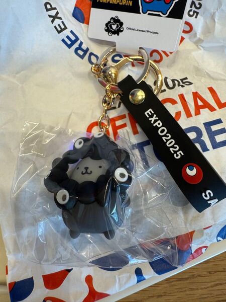 ミャクミャク 黒 大阪関西万博 サンリオ 立体マスコット ストラップ ポムポムプリン ブラック