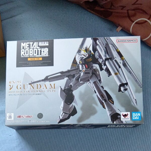 P-BANDAI メタルロボット魂 NU ガンダムダブルFINファンネルタイプ