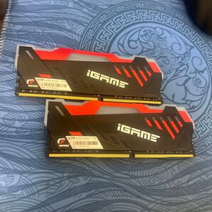 DDR4 3000 8GB×2 RGBメモリー