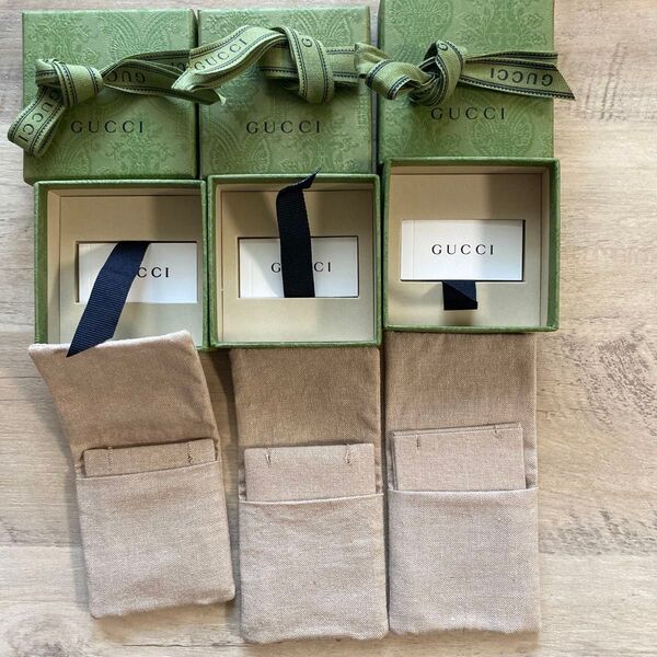 GUCCI アクセサリーBOX 空箱 ジュエリーケース 保存袋 リボン付き