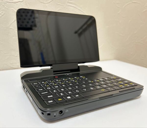 GPD MicroPC (2019ver) SSD(512GB)換装済&バッテリー交換済 充電器・ケーブル付き