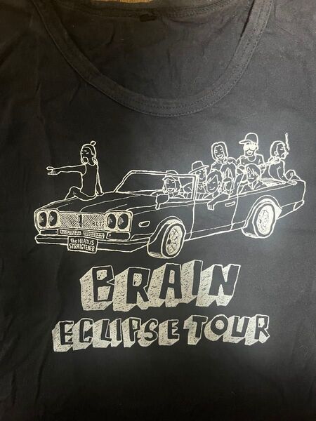 the HIATUS × STRAIGHTENER 対バンツアー Tシャツ