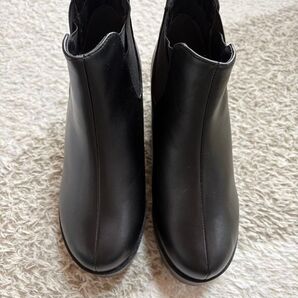 ブラック サイドゴアブーツ プラットフォームヒール attagirl