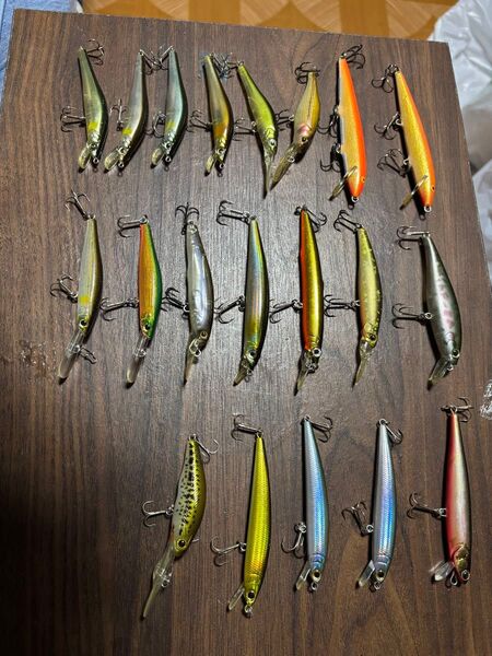ミノー20個 ラパラ ゼニス バスデイ ラッキークラフト ザウルス