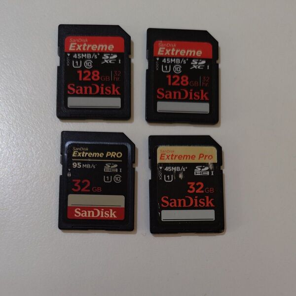 SanDisk SDカード Extreme 128GB×2個とExtreme PRO 32GB×2個 4個セット