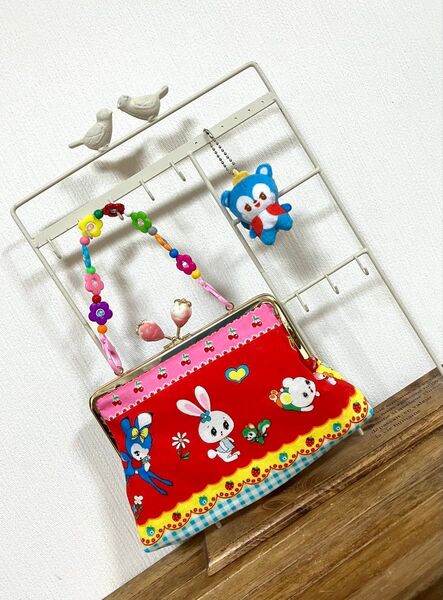 ハニーチューン いちごがま口ポーチ ハンドメイド 昭和レトロ