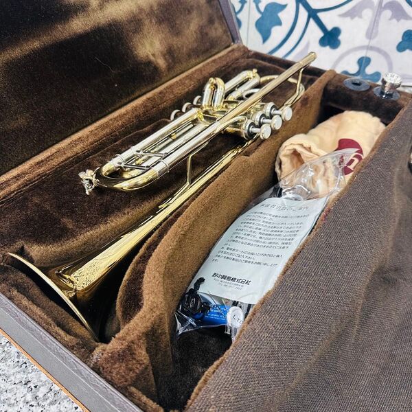 美品 Vincent Bach バック Stradivarius 37 トランペット ストラディバリウス model 37