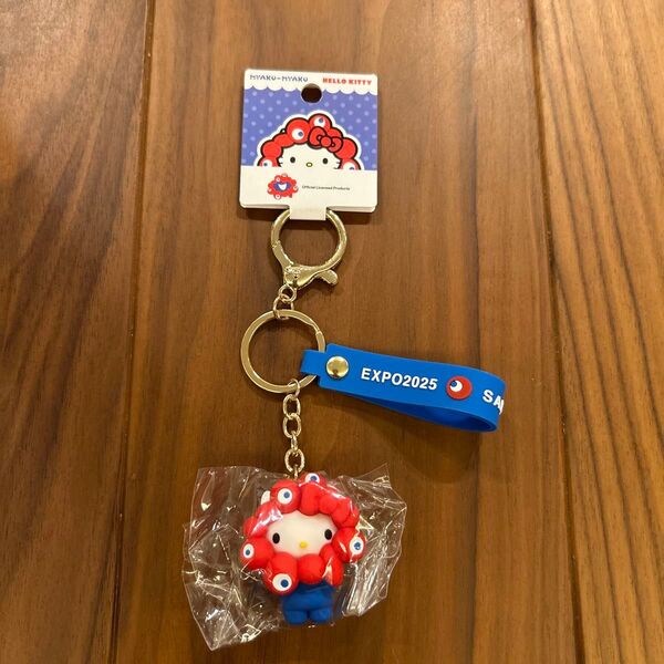 ミャクミャク 関西大阪万博 立体マスコット サンリオ コラボ ハローキティ キティちゃんキーホルダー ストラップ EXPO2025