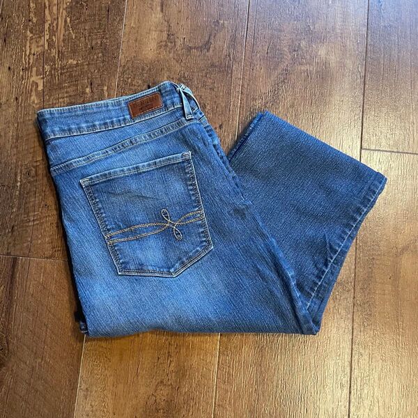 y2k Levi's リーバイス ジーンズ デニムパンツ ジーパン デニム 古着 ブルーデニム ブーツカット フレアデニム S
