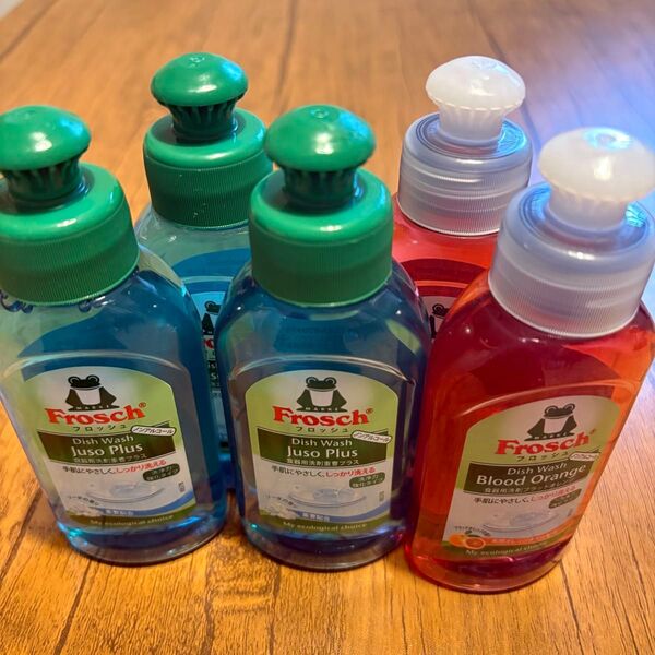 フロッシュ Frosch 台所用合成洗剤 食器調理器具用 弱酸性 界面活性剤 キッチン キャンプ 油汚れ 低刺激性洗浄成分処方
