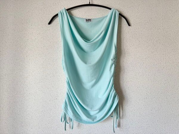 indio サイドリボンノースリーブカットソー M