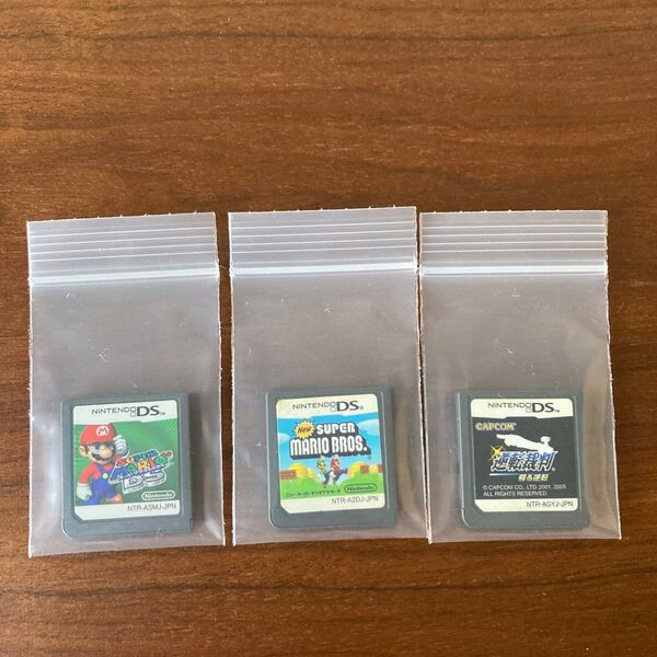 DS マリオ64 ニュースーパーマリオブラザーズ 逆転裁判 ソフトのみ