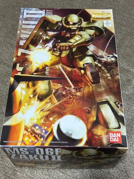 【切り取り済パーツ有】 MG ザク Ver.2.0 MS-06F 未組立 赤バンダイ