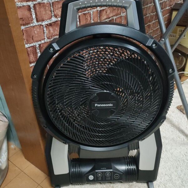 工事用充電扇風機 Panasonic EZ37A4