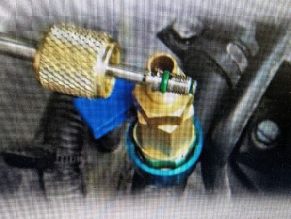 2個セット R134a HFC134a 対応 エアコンガス バルブコア 虫ゴム 交換 修理 カーエアコン ガス漏れ