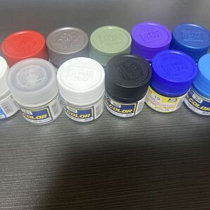 ガンダム Mr.COLOR アクリル塗料セット
