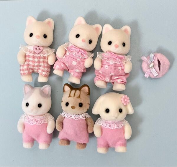 シルバニアファミリー 赤ちゃん まとめ売り フローラウサギ シルクネコ シマネコ ラテネコ