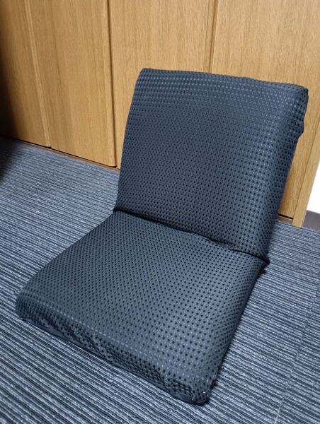 座椅子 ブラック