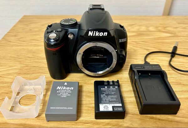 Nikon D3000ボディ、純正バッテリー&互換バッテリー、互換充電器セット
