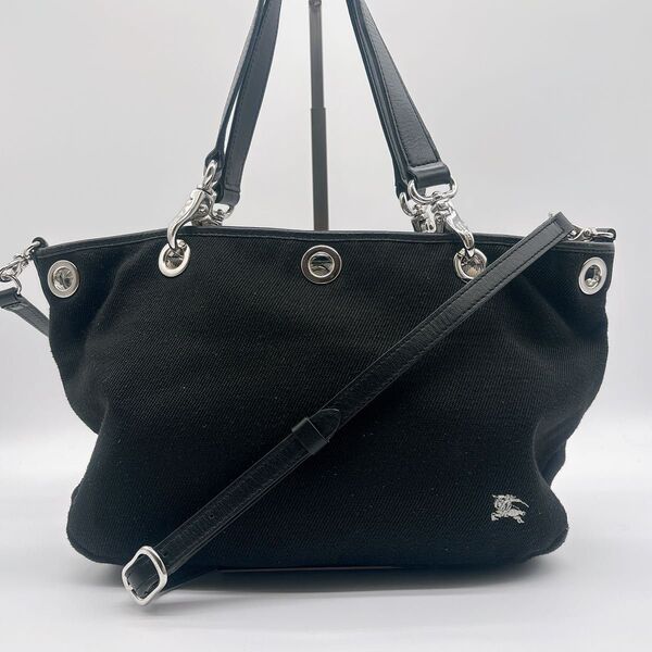 【美品】バーバリーブルーレーベル 2way ショルダーバッグ ブラック ホース シルバー金具 背面収納 キャンバス レザーハンドル