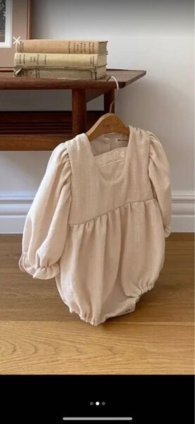anneshirley ベージュ系 ロンパース 未使用 レース ベビー服 秋服 春服 長袖 M