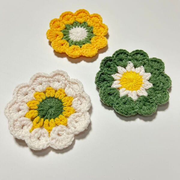 ハンドメイド かぎ針編み フラワーコースター 3枚セット