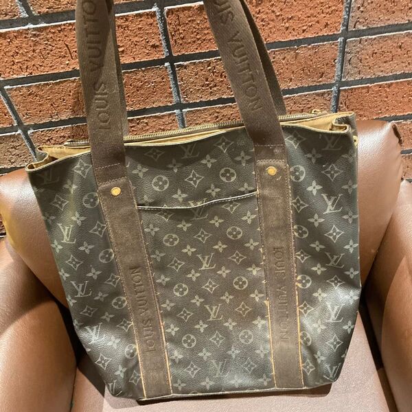LOUIS VUITTON ルイヴィトン モノグラム カバボブール トートバッグ ショルダーバッグ ハンドバッグ 人気