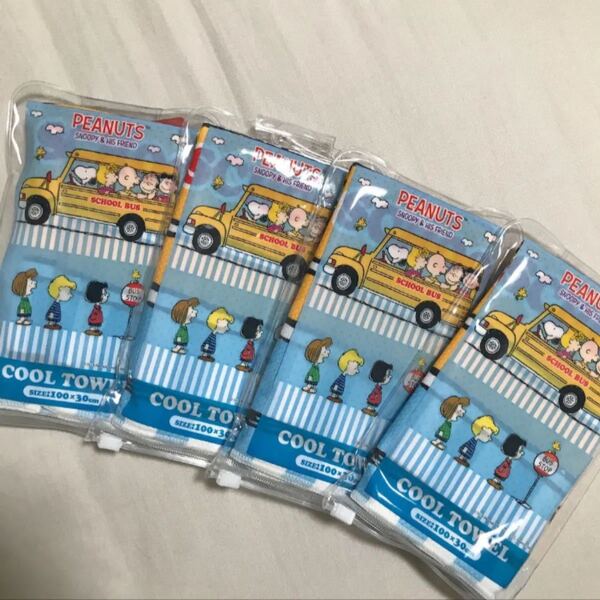 【新品未使用品】スヌーピー PVCケース付きクールタオル 4点