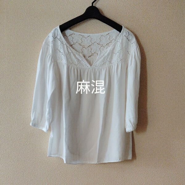 ★美品 七分丈 ふんわりレースブラウス プルオーバー ペプラム麻混