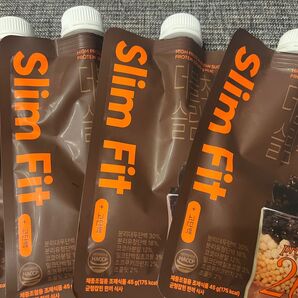 Slim Fit 高タンパク質プロテイン チョコレート味 4個セット