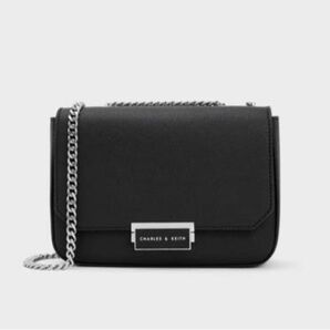 charles&keith プッシュロック チェーンハンドルバッグ ブラック 黒