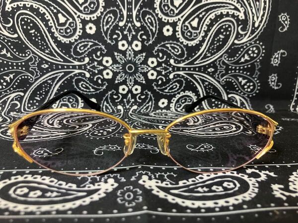 Versace メデューサ vintageオーバル 度入りメガネ チタンフレーム
