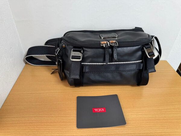 限定●定価58300円●TUMI ALPHA BRAVO「プラトーン」232799CDE スリング ワンショルダーバッグ 正規品